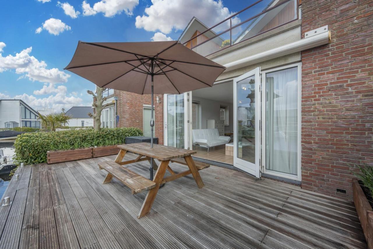 Meerzicht 70 - Vakantiehuis Aan Het Water! Villa Uitgeest Exterior photo